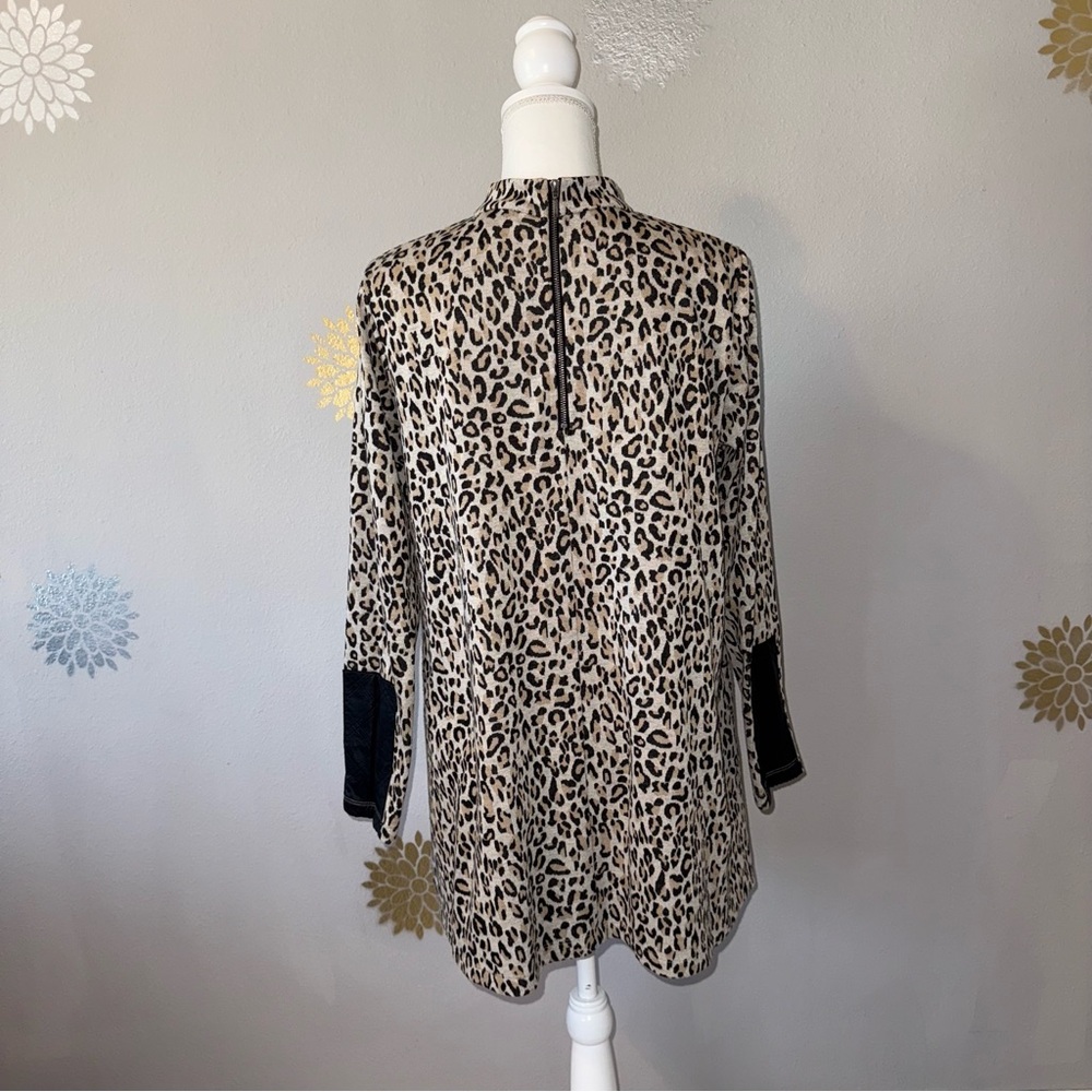 Tyler Boe Tan Leopard Animal Exotic Print Long Sleeve Women’s Dress Casual Cic - Picture 3 of 11